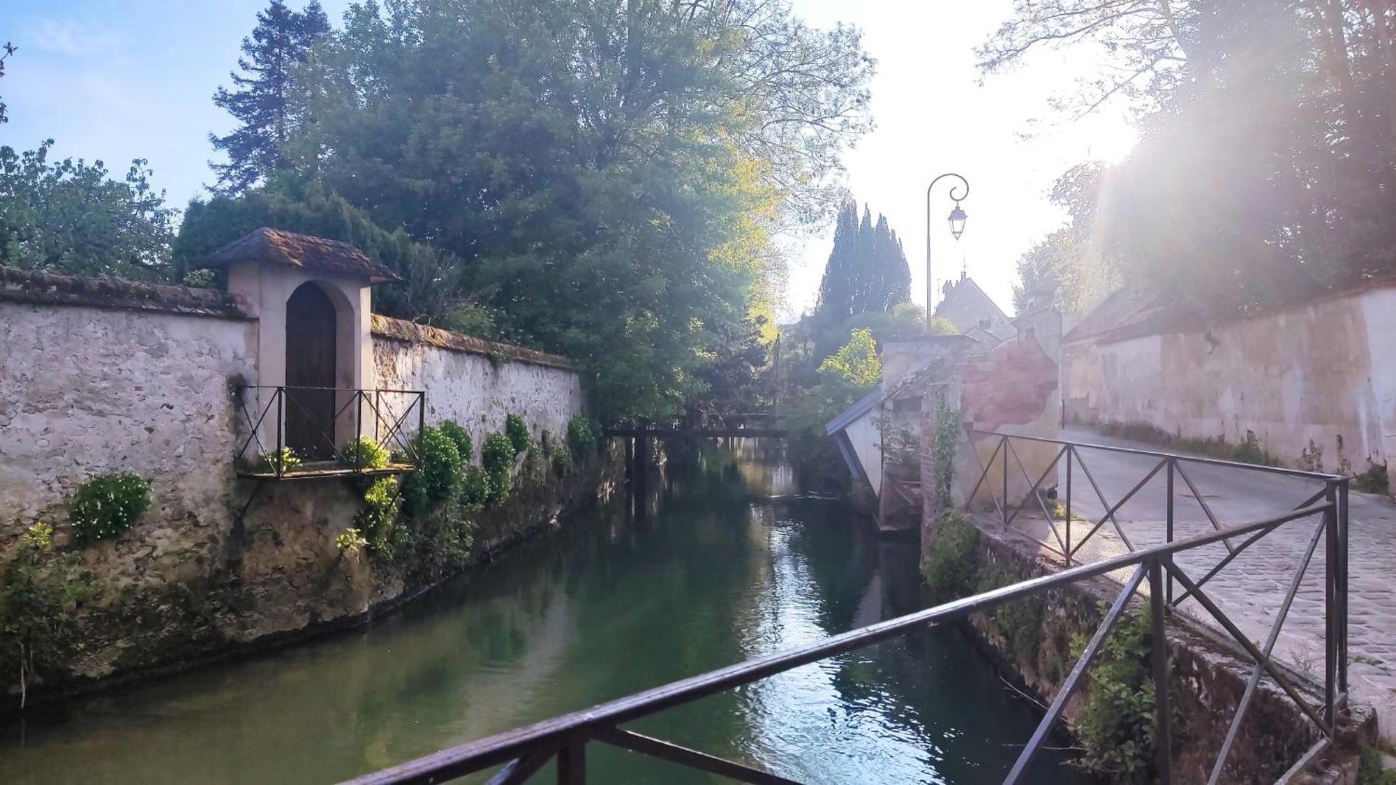 Romantic Room - Studio Jardin - Proche Disneyland Paris Crecy-la-Chapelle Zewnętrze zdjęcie